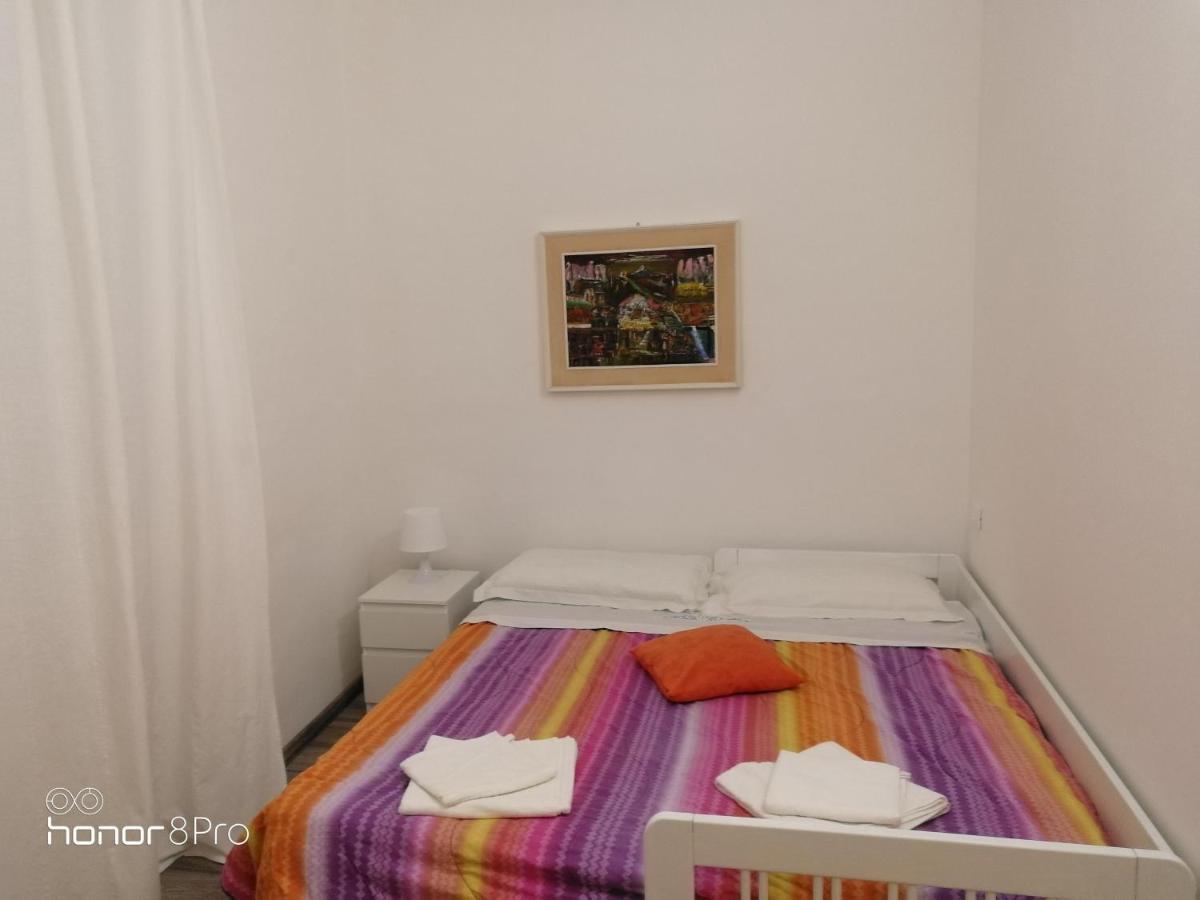 מלון אנקונה Casa Viorica מראה חיצוני תמונה